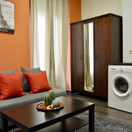 Apartamentos Fuencarral Madrid Eksteriør billede