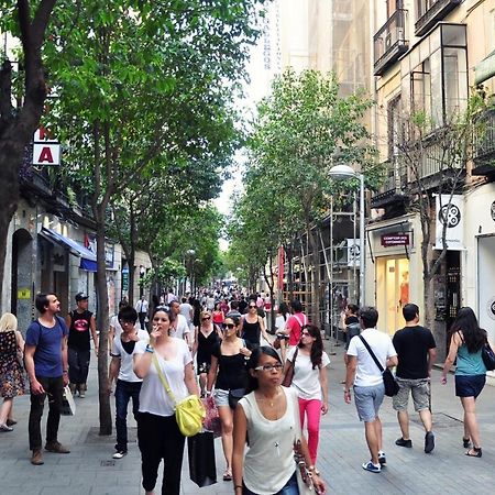 Apartamentos Fuencarral Madrid Eksteriør billede