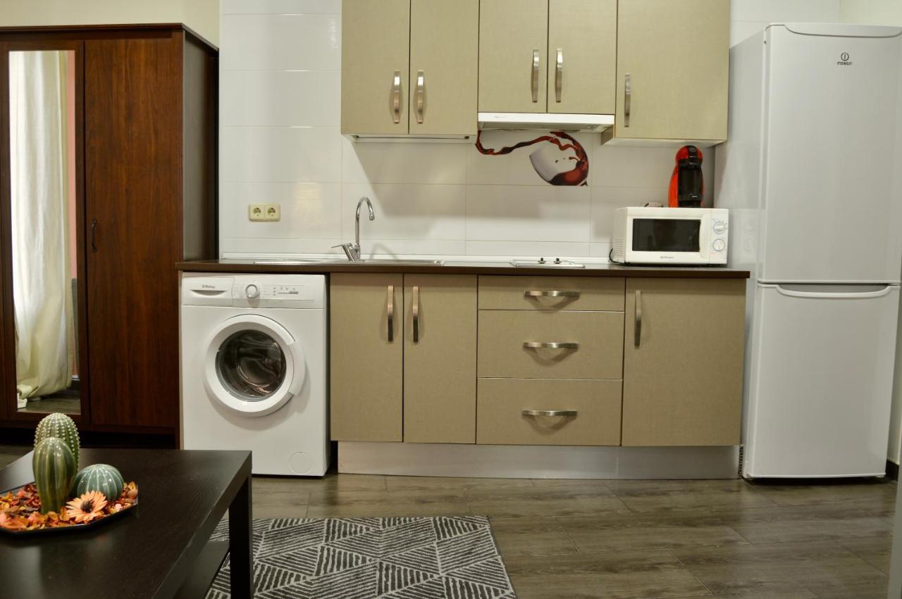 Apartamentos Fuencarral Madrid Eksteriør billede